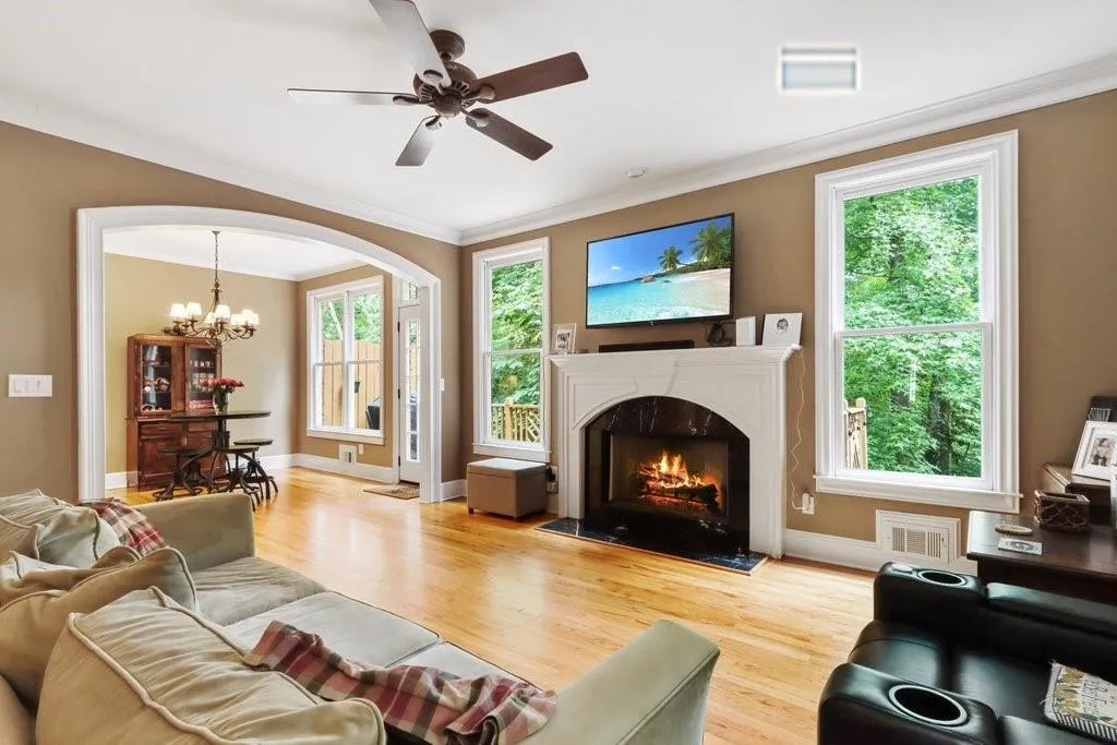 3 Carrington Way, Atlanta, Georgia 30328, 3 Bedrooms Bedrooms, ,2 BathroomsBathrooms,Residential,Sold,3 Carrington Way,7083151