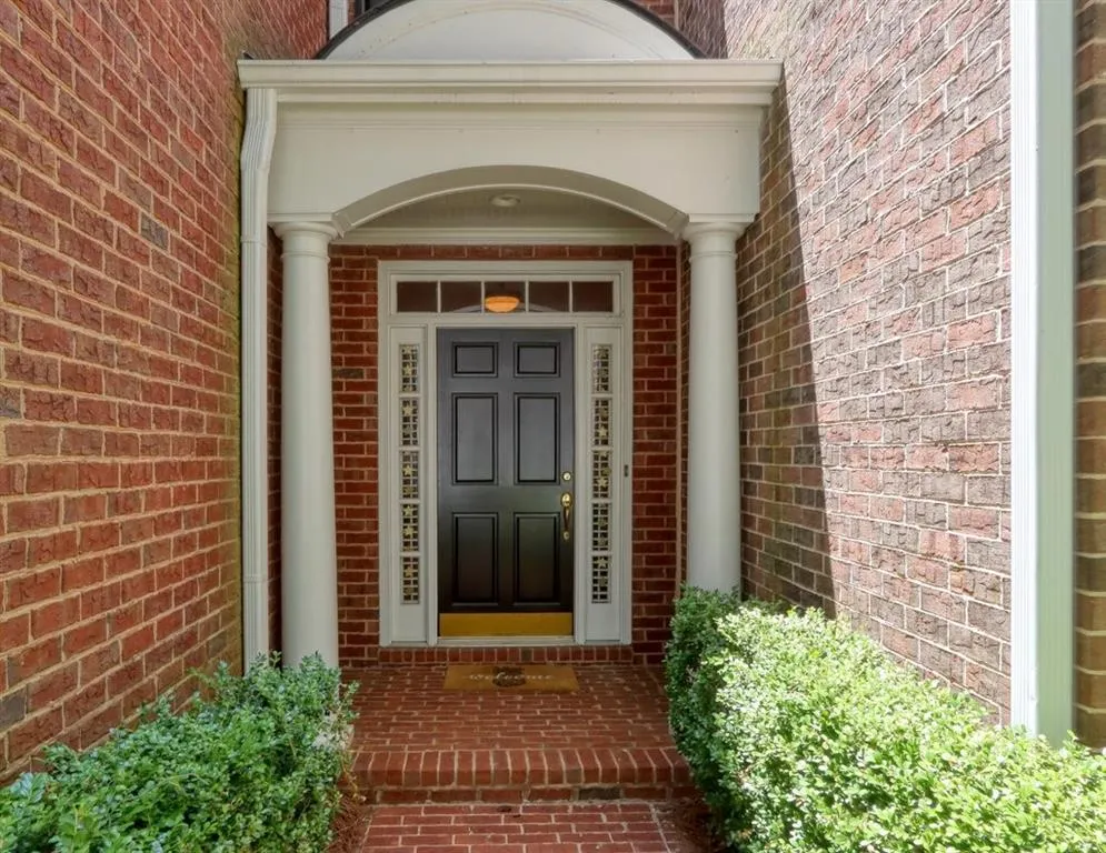 3 Carrington Way, Atlanta, Georgia 30328, 3 Bedrooms Bedrooms, ,2 BathroomsBathrooms,Residential,Sold,3 Carrington Way,7083151