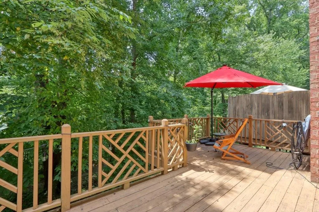 3 Carrington Way, Atlanta, Georgia 30328, 3 Bedrooms Bedrooms, ,2 BathroomsBathrooms,Residential,Sold,3 Carrington Way,7083151