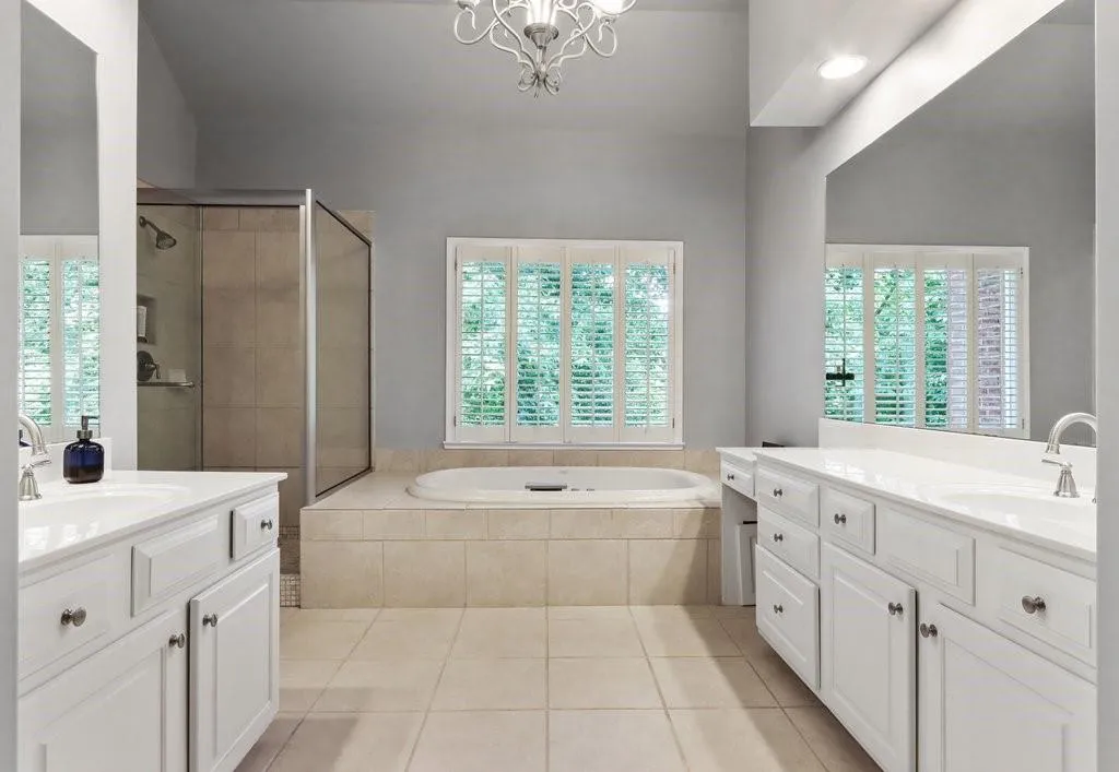 3 Carrington Way, Atlanta, Georgia 30328, 3 Bedrooms Bedrooms, ,2 BathroomsBathrooms,Residential,Sold,3 Carrington Way,7083151