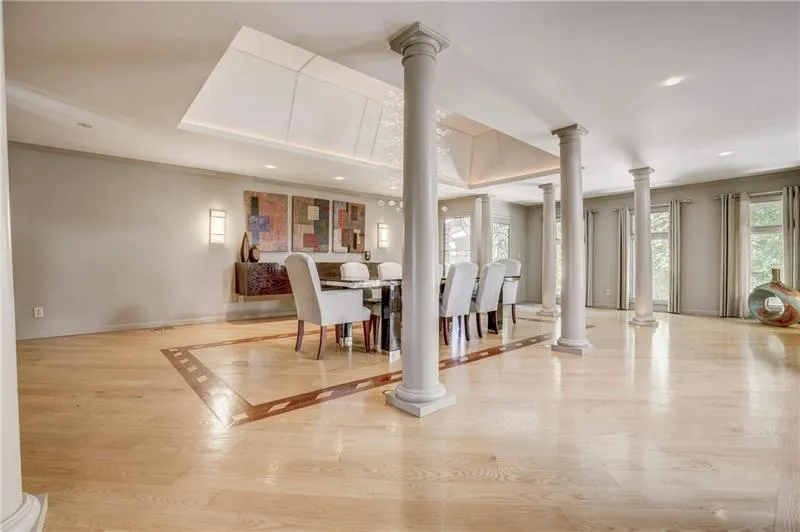 140 Habersham Waters Court, Sandy Springs, Georgia 30350, 5 Bedrooms Bedrooms, ,5 BathroomsBathrooms,Residential,Sold,140 Habersham Waters Court,6645027