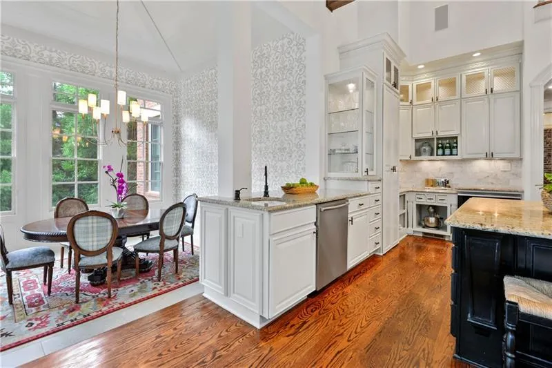 3802 Teesdale Court, Sandy Springs, Georgia 30350, 6 Bedrooms Bedrooms, ,7 BathroomsBathrooms,Residential,Sold,3802 Teesdale Court,6958909