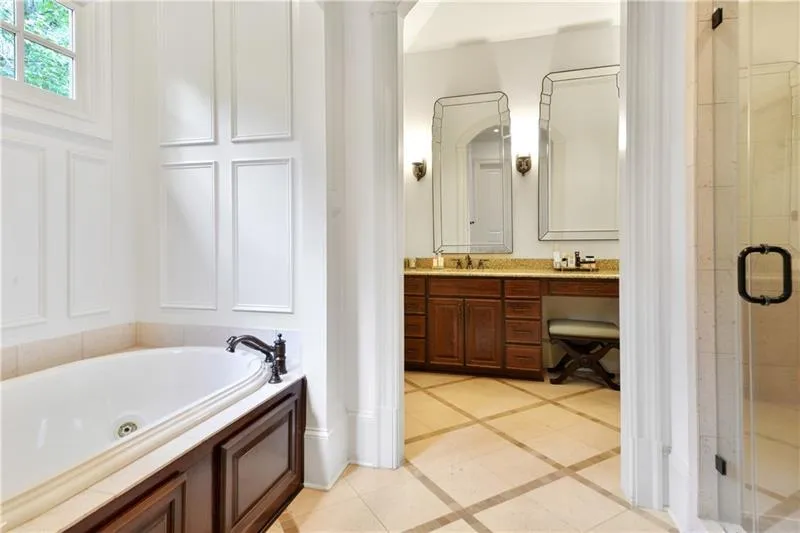 3802 Teesdale Court, Sandy Springs, Georgia 30350, 6 Bedrooms Bedrooms, ,7 BathroomsBathrooms,Residential,Sold,3802 Teesdale Court,6958909