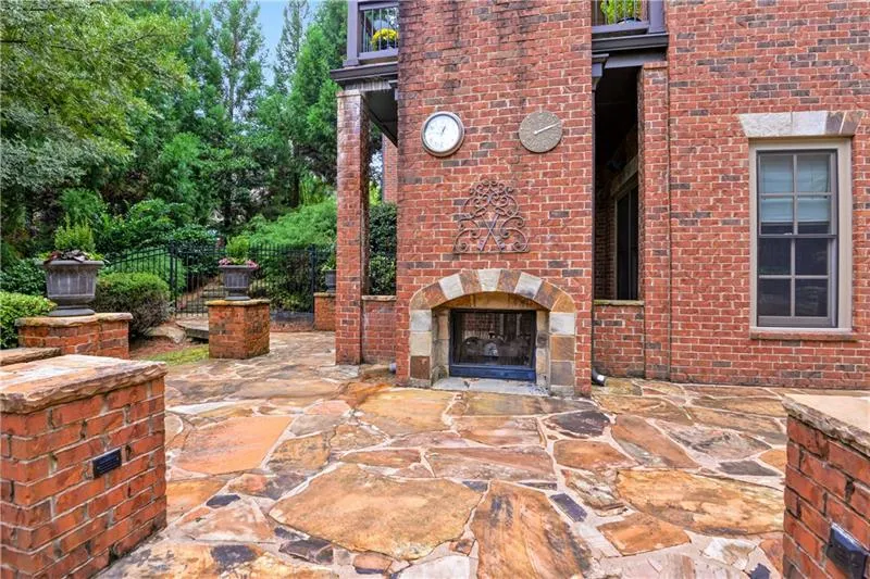 3802 Teesdale Court, Sandy Springs, Georgia 30350, 6 Bedrooms Bedrooms, ,7 BathroomsBathrooms,Residential,Sold,3802 Teesdale Court,6958909