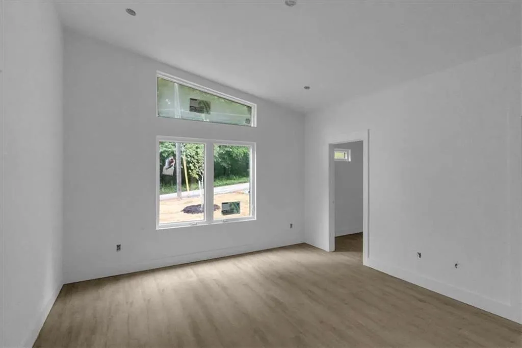 998 Lookout Avenue Nw, Atlanta, Georgia 30318, 3 Bedrooms Bedrooms, ,2 BathroomsBathrooms,Residential,For Sale,998 Lookout Avenue Nw,7586320