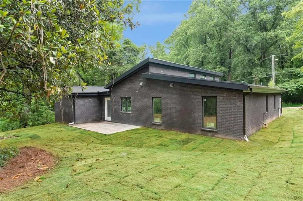 998 Lookout Avenue Nw, Atlanta, Georgia 30318, 3 Bedrooms Bedrooms, ,2 BathroomsBathrooms,Residential,For Sale,998 Lookout Avenue Nw,7586320