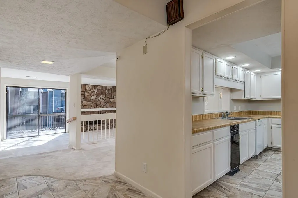 504 Sutters Point Ne, Sandy Springs, Georgia 30328, 3 Bedrooms Bedrooms, ,3 BathroomsBathrooms,Residential,Sold,504 Sutters Point Ne,6803452