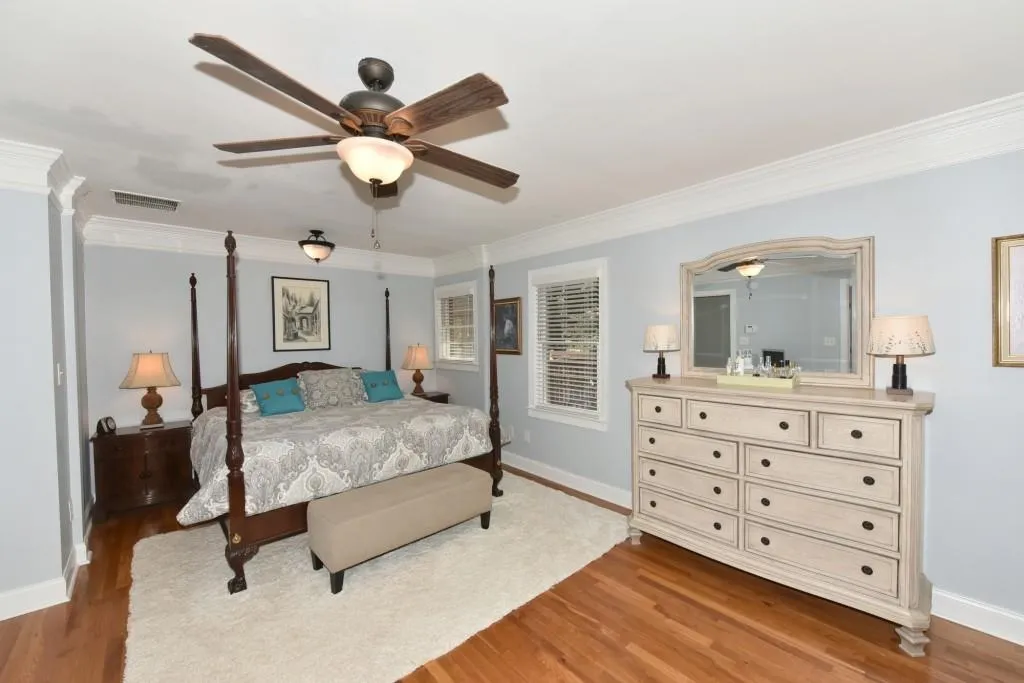 135 Stewart Drive, Atlanta, Georgia 30342, 4 Bedrooms Bedrooms, ,3 BathroomsBathrooms,Residential,Sold,135 Stewart Drive,5923466