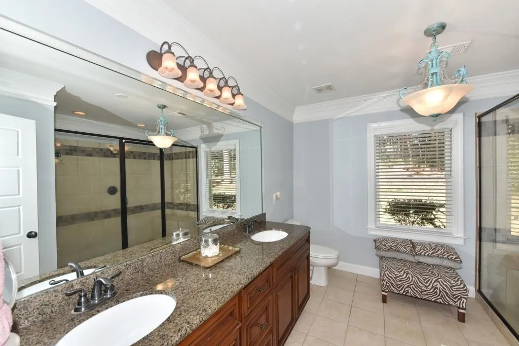 135 Stewart Drive, Atlanta, Georgia 30342, 4 Bedrooms Bedrooms, ,3 BathroomsBathrooms,Residential,Sold,135 Stewart Drive,5923466