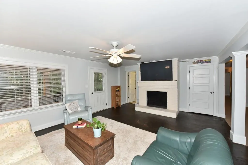 135 Stewart Drive, Atlanta, Georgia 30342, 4 Bedrooms Bedrooms, ,3 BathroomsBathrooms,Residential,Sold,135 Stewart Drive,5923466