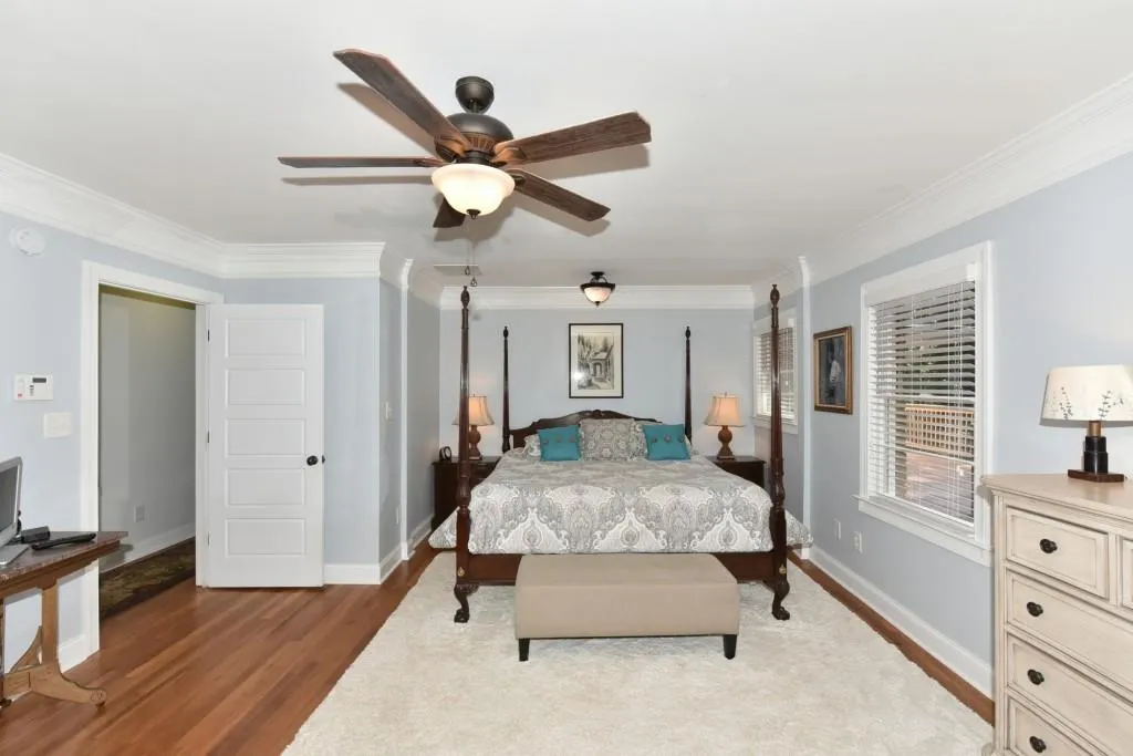 135 Stewart Drive, Atlanta, Georgia 30342, 4 Bedrooms Bedrooms, ,3 BathroomsBathrooms,Residential,Sold,135 Stewart Drive,5923466