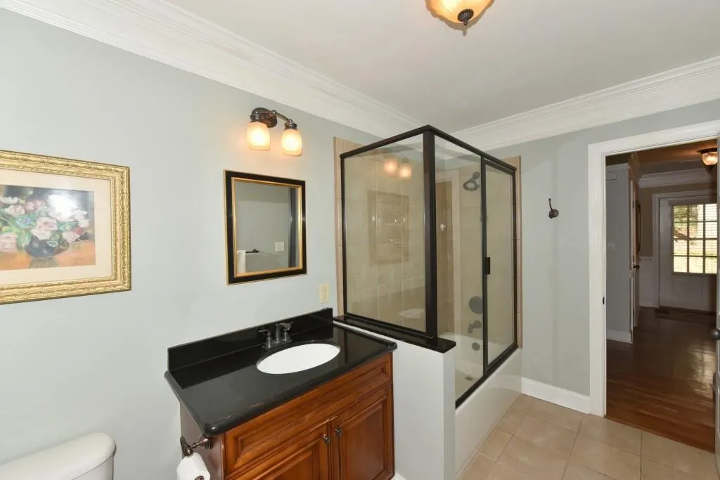 135 Stewart Drive, Atlanta, Georgia 30342, 4 Bedrooms Bedrooms, ,3 BathroomsBathrooms,Residential,Sold,135 Stewart Drive,5923466