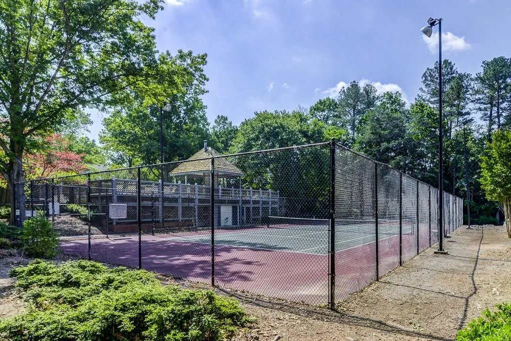 301 Hollyfax Circle Unit 301, Sandy Springs, Georgia 30328, 1 Bedroom Bedrooms, ,1 BathroomBathrooms,Residential,Sold,301 Hollyfax Circle Unit 301,5850787