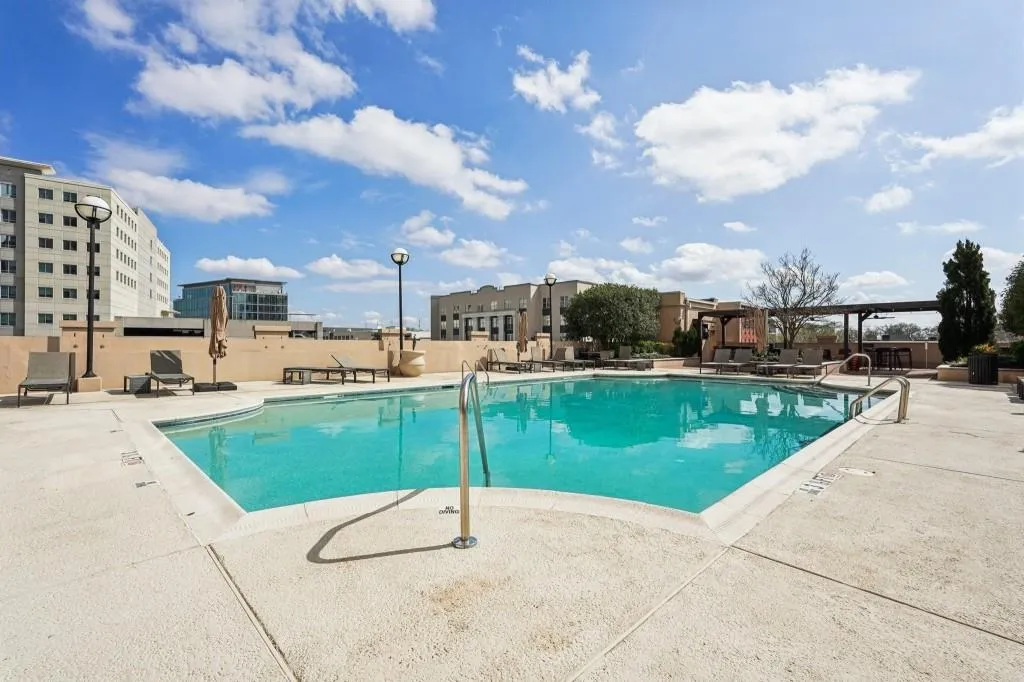 Wonderful Community Amenities Including A Saltwater Pool, Fitness Center, Tennis Courts, & More!