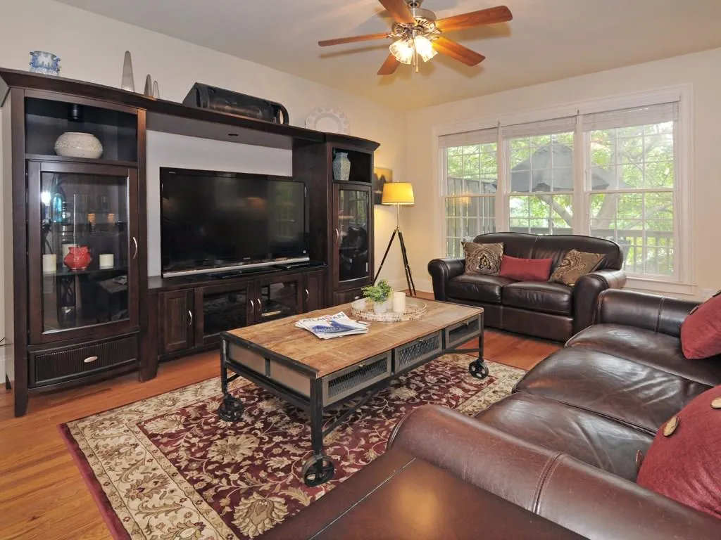 192 Mystic Court, Sandy Springs, Georgia 30342, 3 Bedrooms Bedrooms, ,3 BathroomsBathrooms,Residential,Sold,192 Mystic Court,6072015