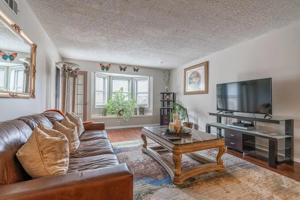 6851 Roswell Road Unit K21, Sandy Springs, Georgia 30328, 3 Bedrooms Bedrooms, ,2 BathroomsBathrooms,Residential,Sold,6851 Roswell Road Unit K21,6658764