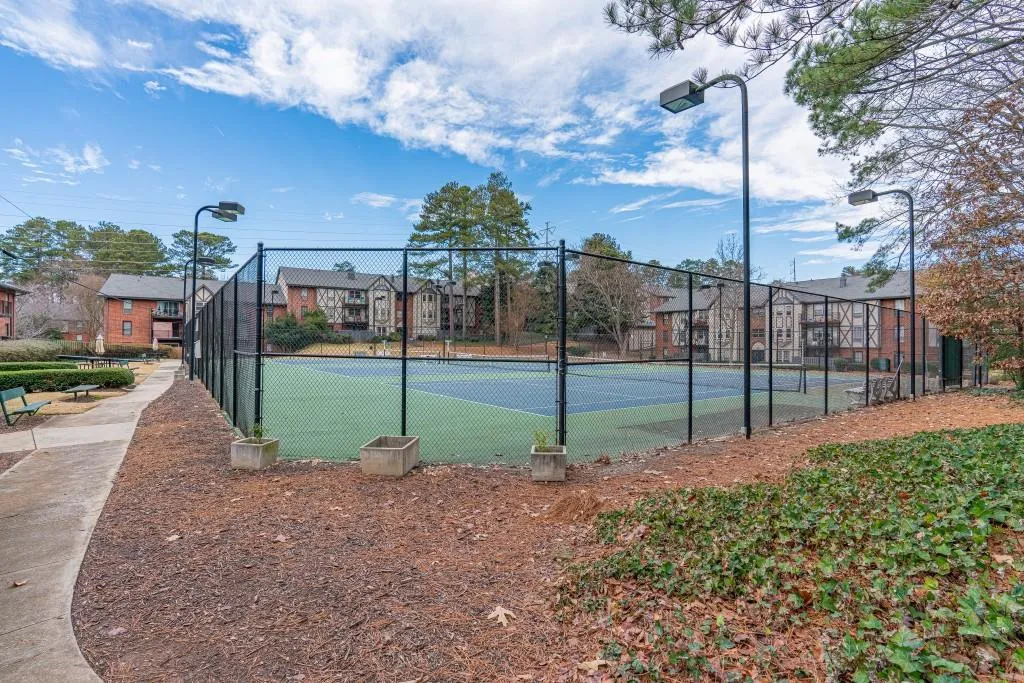 6851 Roswell Road Unit K21, Sandy Springs, Georgia 30328, 3 Bedrooms Bedrooms, ,2 BathroomsBathrooms,Residential,Sold,6851 Roswell Road Unit K21,6658764