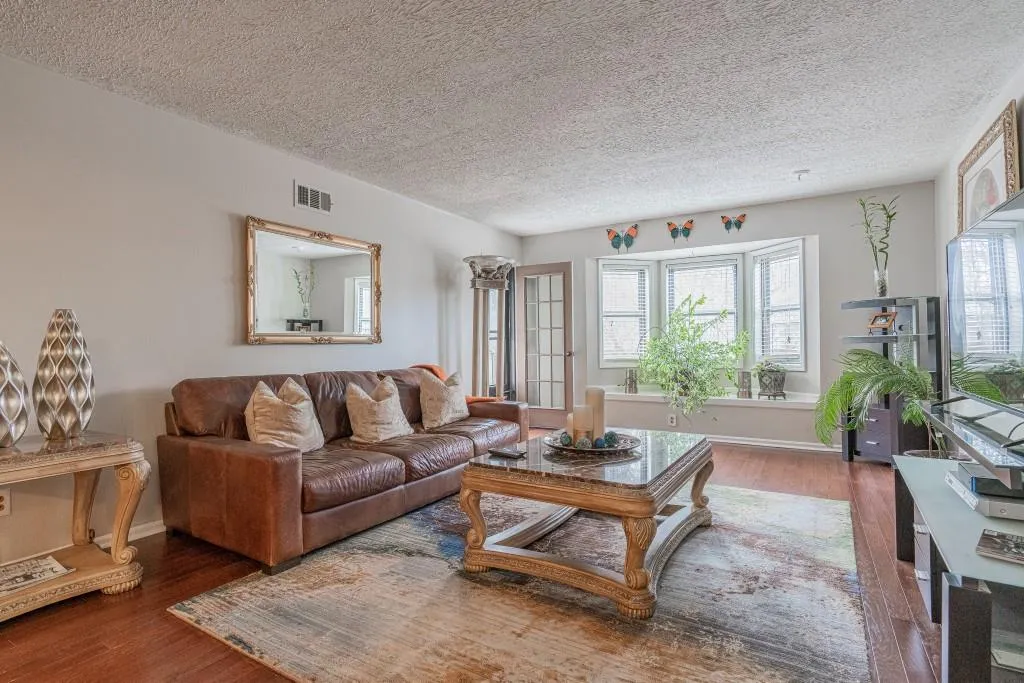 6851 Roswell Road Unit K21, Sandy Springs, Georgia 30328, 3 Bedrooms Bedrooms, ,2 BathroomsBathrooms,Residential,Sold,6851 Roswell Road Unit K21,6658764