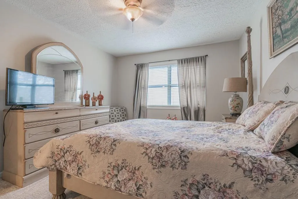 6851 Roswell Road Unit K21, Sandy Springs, Georgia 30328, 3 Bedrooms Bedrooms, ,2 BathroomsBathrooms,Residential,Sold,6851 Roswell Road Unit K21,6658764