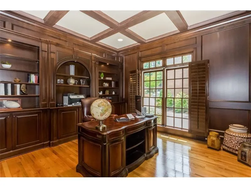 30 Chastain Cove Ne, Sandy Springs, Georgia 30342, 5 Bedrooms Bedrooms, ,5 BathroomsBathrooms,Residential,Sold,30 Chastain Cove Ne,5702792