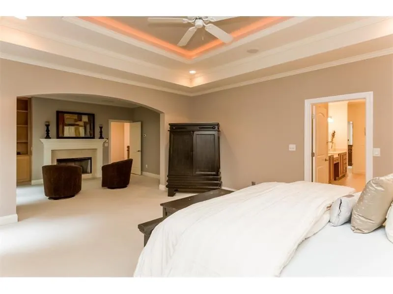 30 Chastain Cove Ne, Sandy Springs, Georgia 30342, 5 Bedrooms Bedrooms, ,5 BathroomsBathrooms,Residential,Sold,30 Chastain Cove Ne,5702792