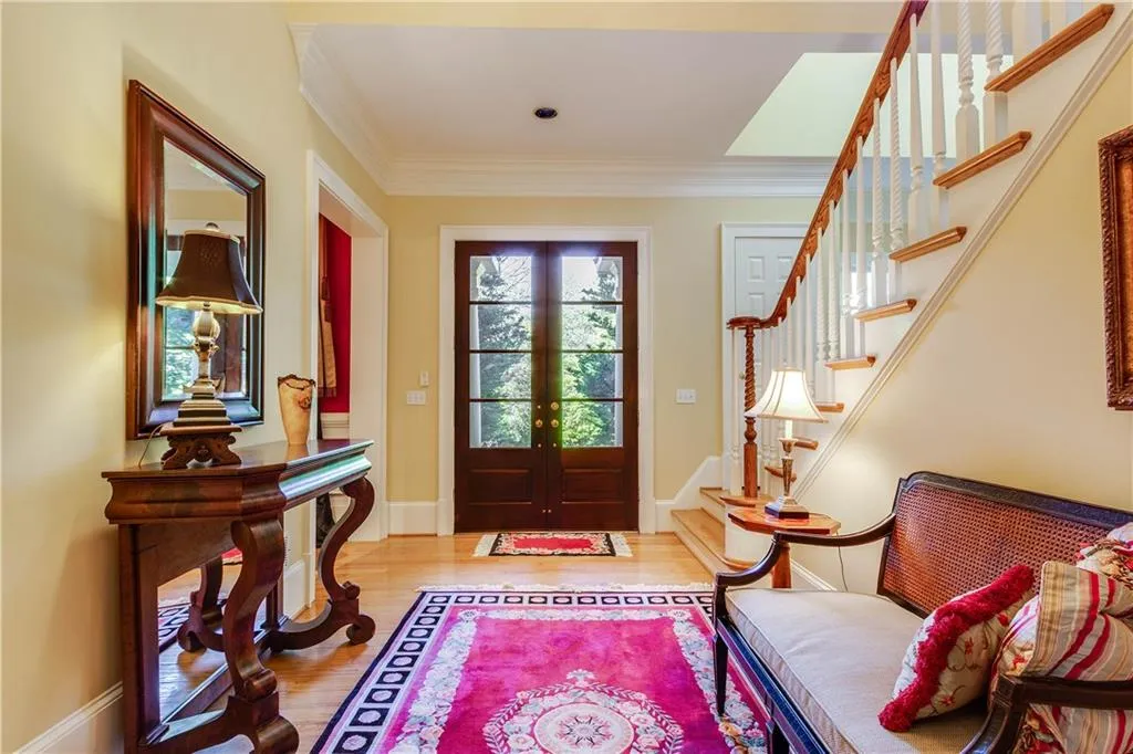 130 Parc Du Chateau, Atlanta, Georgia 30327, 5 Bedrooms Bedrooms, ,6 BathroomsBathrooms,Residential,Sold,130 Parc Du Chateau,6011871