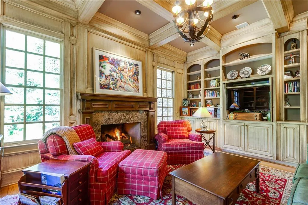 130 Parc Du Chateau, Atlanta, Georgia 30327, 5 Bedrooms Bedrooms, ,6 BathroomsBathrooms,Residential,Sold,130 Parc Du Chateau,6011871