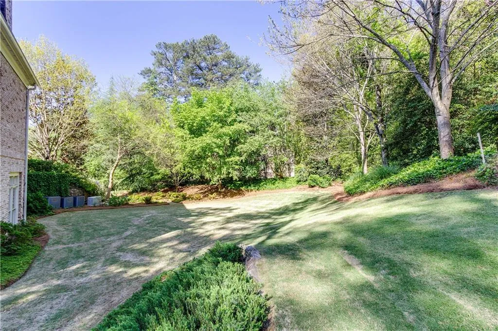 130 Parc Du Chateau, Atlanta, Georgia 30327, 5 Bedrooms Bedrooms, ,6 BathroomsBathrooms,Residential,Sold,130 Parc Du Chateau,6011871