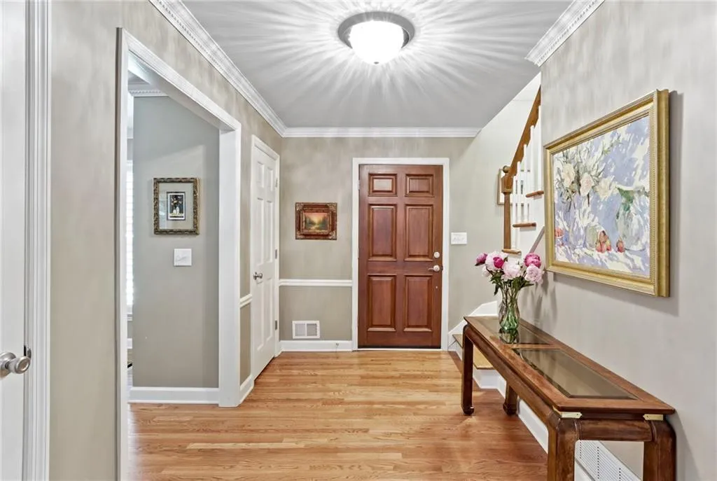 5015 Spalding Drive, Sandy Springs, Georgia 30350, 4 Bedrooms Bedrooms, ,2 BathroomsBathrooms,Residential,Sold,5015 Spalding Drive,6899450