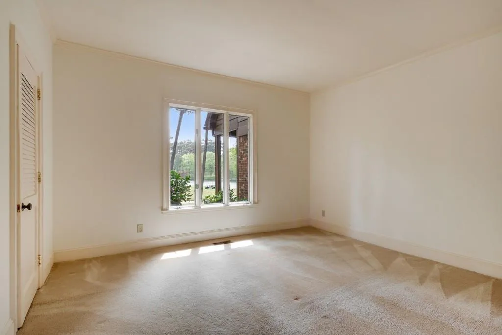 9000 Huntcliff Trace, Sandy Springs, Georgia 30350, 4 Bedrooms Bedrooms, ,4 BathroomsBathrooms,Residential,Sold,9000 Huntcliff Trace,5662467