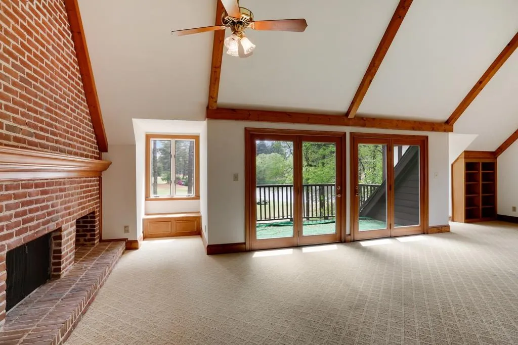 9000 Huntcliff Trace, Sandy Springs, Georgia 30350, 4 Bedrooms Bedrooms, ,4 BathroomsBathrooms,Residential,Sold,9000 Huntcliff Trace,5662467