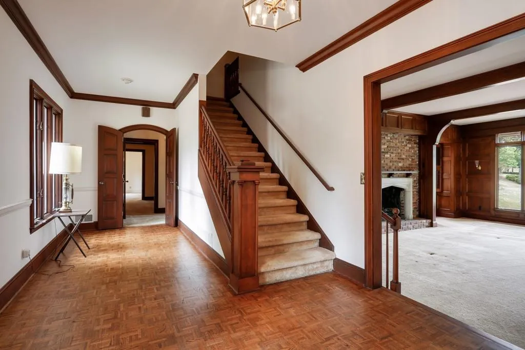 9000 Huntcliff Trace, Sandy Springs, Georgia 30350, 4 Bedrooms Bedrooms, ,4 BathroomsBathrooms,Residential,Sold,9000 Huntcliff Trace,5662467