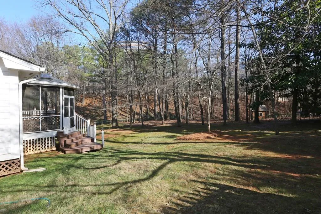 5475 Shiver Summit, Atlanta, Georgia 30342, 5 Bedrooms Bedrooms, ,2 BathroomsBathrooms,Residential,Sold,5475 Shiver Summit,5790015