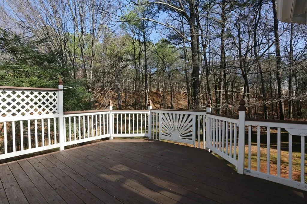 5475 Shiver Summit, Atlanta, Georgia 30342, 5 Bedrooms Bedrooms, ,2 BathroomsBathrooms,Residential,Sold,5475 Shiver Summit,5790015