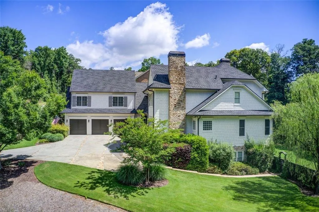 4559 Paradise Shoals Road Se, Atlanta, Georgia 30339, 7 Bedrooms Bedrooms, ,7 BathroomsBathrooms,Residential,For Sale,4559 Paradise Shoals Road Se,7601149