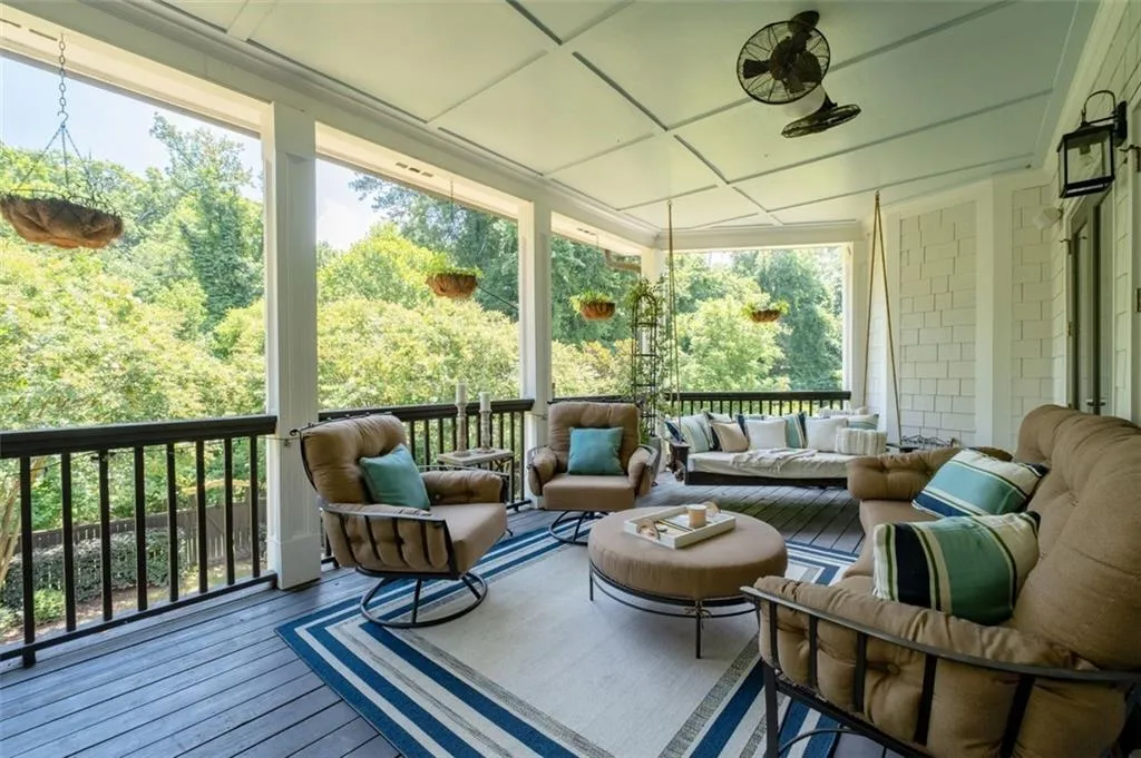 Love the Charleston vibe on this great porch
