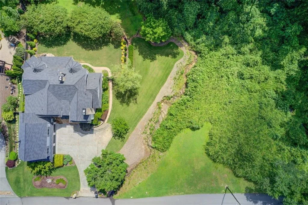 4559 Paradise Shoals Road Se, Atlanta, Georgia 30339, 7 Bedrooms Bedrooms, ,7 BathroomsBathrooms,Residential,For Sale,4559 Paradise Shoals Road Se,7601149