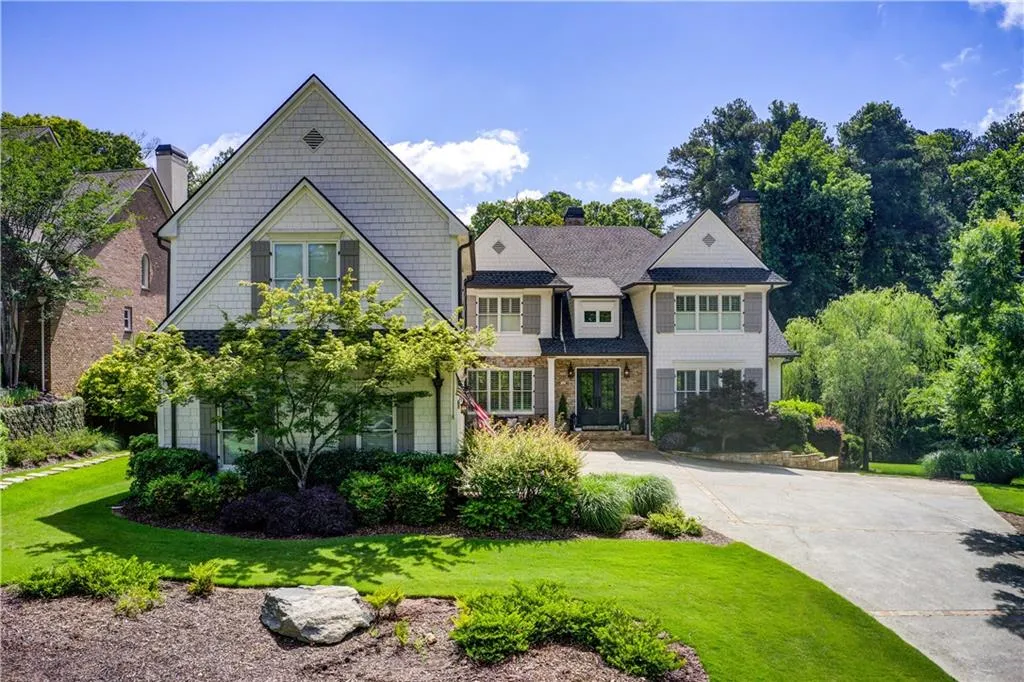 4559 Paradise Shoals Road Se, Atlanta, Georgia 30339, 7 Bedrooms Bedrooms, ,7 BathroomsBathrooms,Residential,For Sale,4559 Paradise Shoals Road Se,7601149