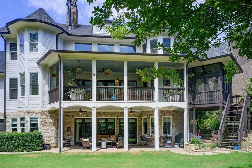4559 Paradise Shoals Road Se, Atlanta, Georgia 30339, 7 Bedrooms Bedrooms, ,7 BathroomsBathrooms,Residential,For Sale,4559 Paradise Shoals Road Se,7601149