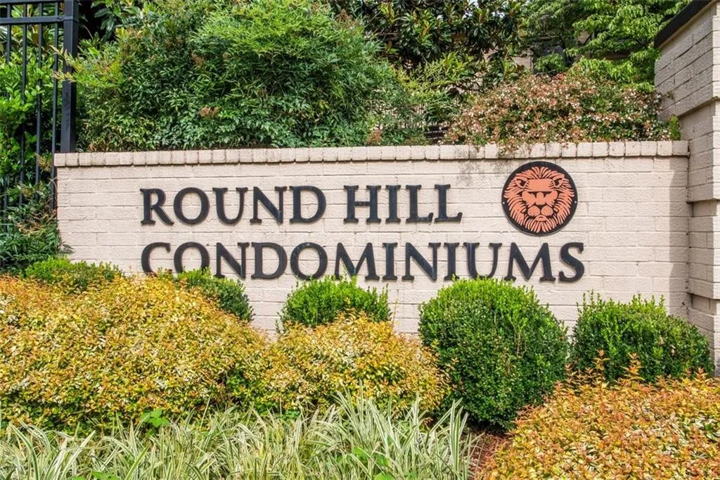 5400 Roswell Road Unit L8, Atlanta, Georgia 30342, 2 Bedrooms Bedrooms, ,2 BathroomsBathrooms,Residential,Sold,5400 Roswell Road Unit L8,6035380