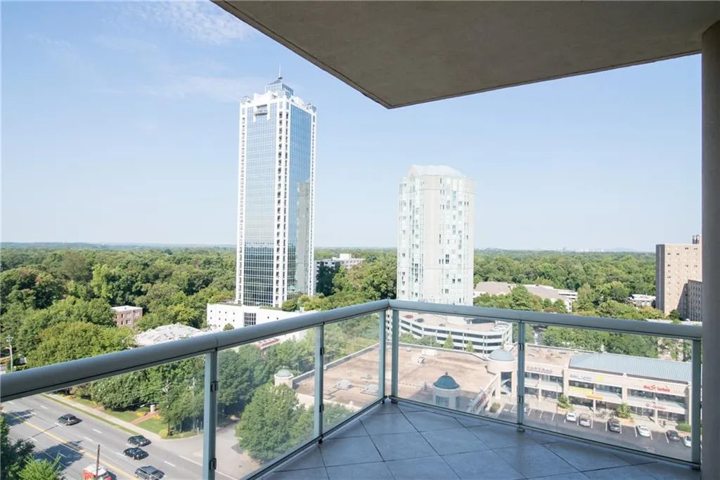 2881 Peachtree Road Ne Unit 1405, Atlanta, Georgia 30305, 2 Bedrooms Bedrooms, ,2 BathroomsBathrooms,Residential,Sold,2881 Peachtree Road Ne Unit 1405,5742207