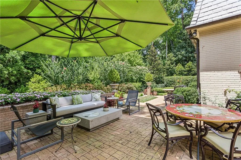 3302 W Andrews Drive Nw, Atlanta, Georgia 30305, 6 Bedrooms Bedrooms, 0 ,4 BathroomsBathrooms,Residential,For Sale,3302 W Andrews Drive Nw,7701865