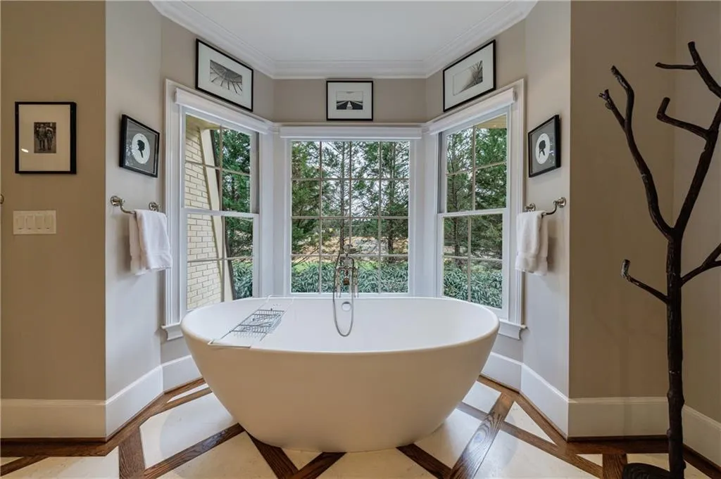 3302 W Andrews Drive Nw, Atlanta, Georgia 30305, 6 Bedrooms Bedrooms, 0 ,4 BathroomsBathrooms,Residential,For Sale,3302 W Andrews Drive Nw,7701865