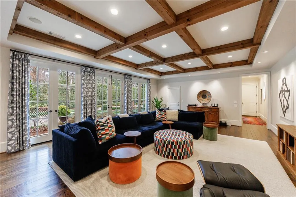 3302 W Andrews Drive Nw, Atlanta, Georgia 30305, 6 Bedrooms Bedrooms, 0 ,4 BathroomsBathrooms,Residential,For Sale,3302 W Andrews Drive Nw,7701865