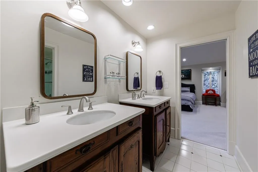 3302 W Andrews Drive Nw, Atlanta, Georgia 30305, 6 Bedrooms Bedrooms, 0 ,4 BathroomsBathrooms,Residential,For Sale,3302 W Andrews Drive Nw,7701865