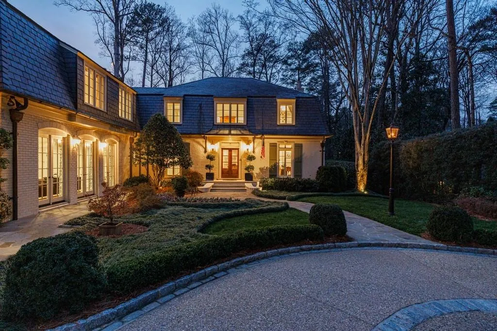 3302 W Andrews Drive Nw, Atlanta, Georgia 30305, 6 Bedrooms Bedrooms, 0 ,4 BathroomsBathrooms,Residential,For Sale,3302 W Andrews Drive Nw,7701865