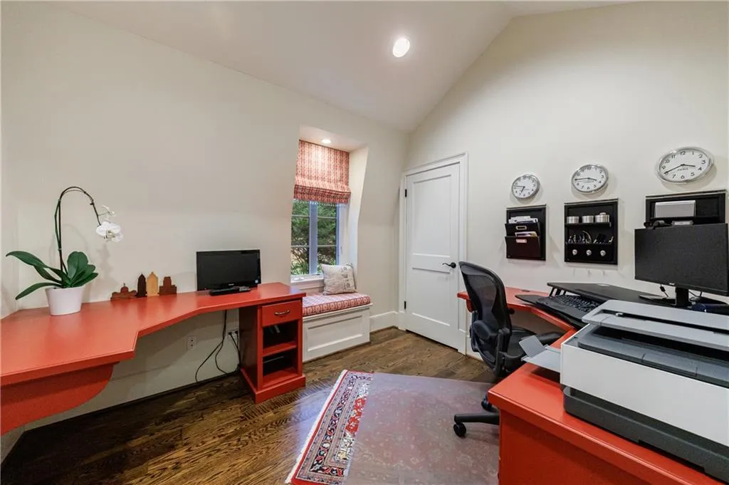 3302 W Andrews Drive Nw, Atlanta, Georgia 30305, 6 Bedrooms Bedrooms, 0 ,4 BathroomsBathrooms,Residential,For Sale,3302 W Andrews Drive Nw,7701865