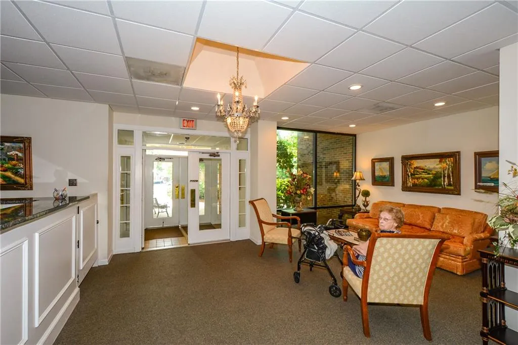 475 Mount Vernon Highway Ne Unit A-206, Atlanta, Georgia 30328, 2 Bedrooms Bedrooms, ,2 BathroomsBathrooms,Residential,Sold,475 Mount Vernon Highway Ne Unit A-206,6077209