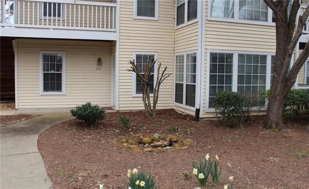 803 Gettysburg Place Unit 803, Sandy Springs, Georgia 30350, 2 Bedrooms Bedrooms, ,2 BathroomsBathrooms,Residential,Sold,803 Gettysburg Place Unit 803,5811648