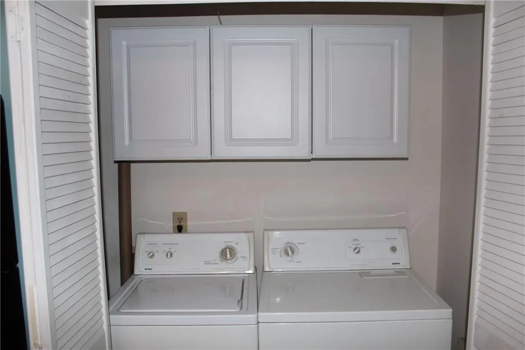 803 Gettysburg Place Unit 803, Sandy Springs, Georgia 30350, 2 Bedrooms Bedrooms, ,2 BathroomsBathrooms,Residential,Sold,803 Gettysburg Place Unit 803,5811648